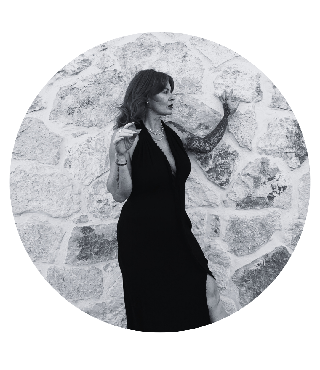 Star Monroe, psychotherapist, helps high-achieving women cultivate deeper intimacy in their relationships by reclaiming self-trust and emotional connection.